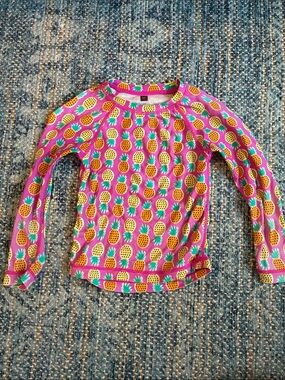 Tea Collection toddler girls 3T pineapple rashguard